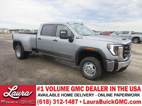 New 2026 GMC Sierra 3500 Pro AWD/4WD image 1