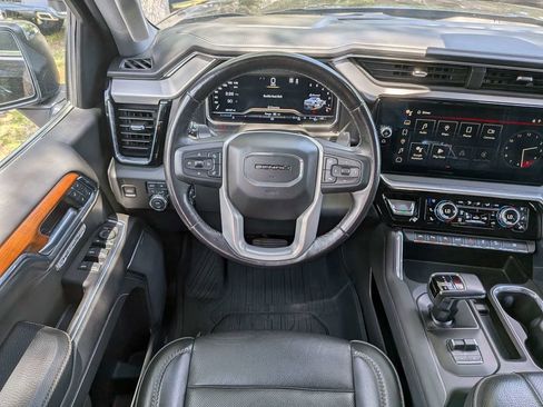 Used 2022 GMC Sierra 1500 Denali AWD/4WD image 15
