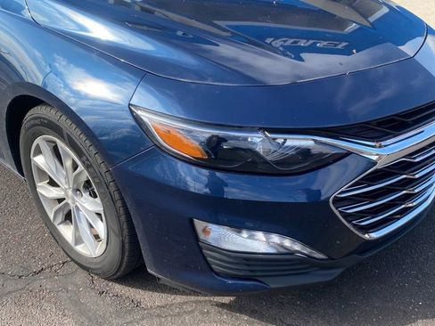 Used 2019 Chevrolet Malibu LT w/ Driver Confidence Package image 11