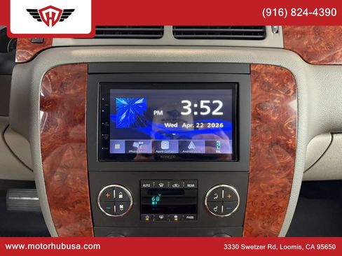 Used 2013 Chevrolet Tahoe LTZ AWD/4WD image 33