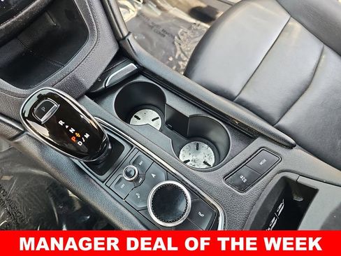Used 2020 Cadillac XT6 Premium Luxury FWD image 12