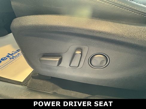 Used 2018 Kia Sorento EX w/ EX Advanced Touring Package FWD image 21