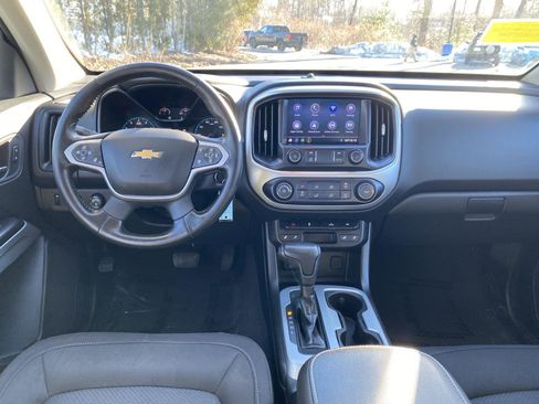 Used 2021 Chevrolet Colorado LT w/ LT Convenience Package image 15