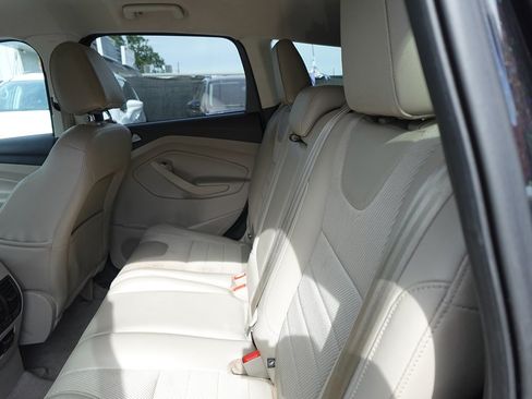 Used 2015 Ford Escape SE w/ SE Chrome Package FWD image 15