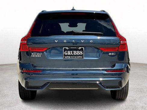 New 2025 Volvo XC60 B5 Plus w/ Protection Package Premier image 7