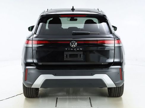 New 2026 Volkswagen Tiguan SE AWD/4WD image 47