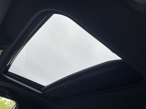 Used 2025 Toyota RAV4 XSE image 18