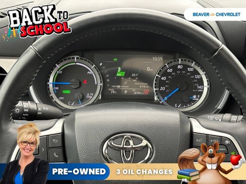 Used 2025 Toyota Highlander XLE AWD/4WD image 19