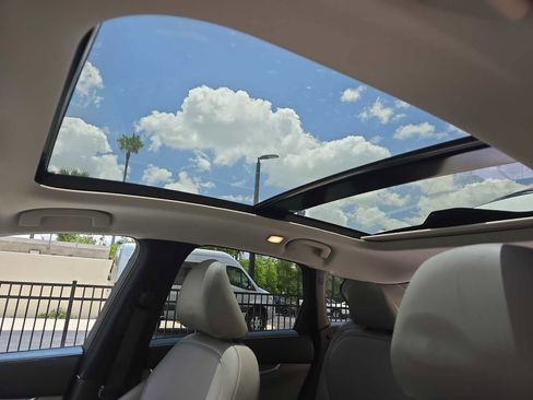Used 2023 INFINITI QX50 Luxe FWD image 29