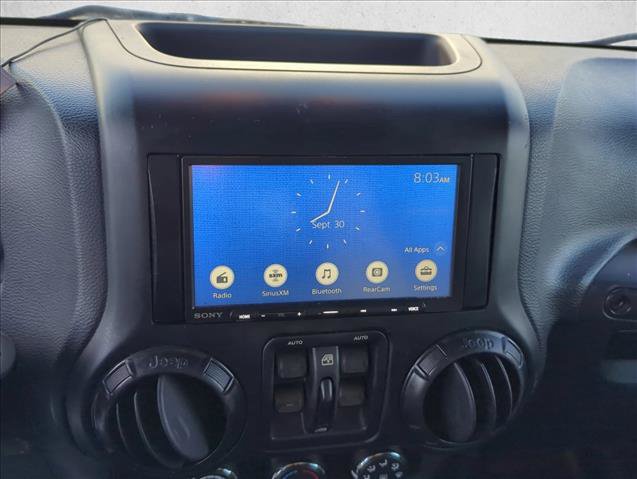 Used 2017 Jeep Wrangler Unlimited Sahara AWD/4WD image 19