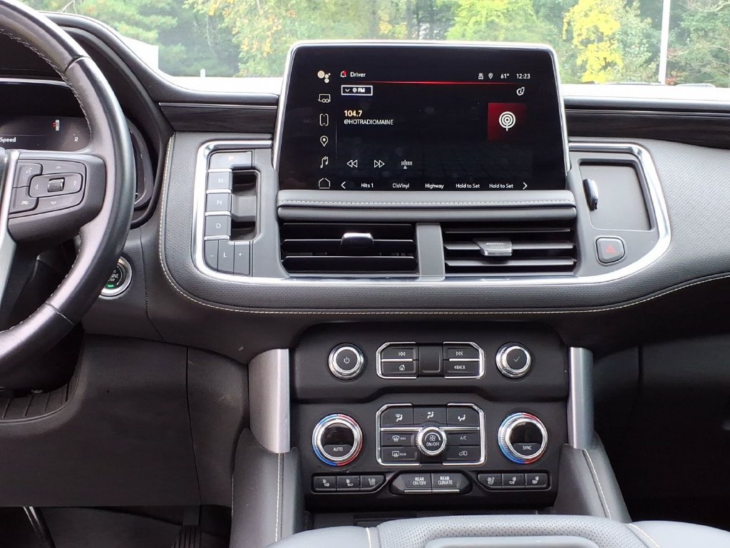 Used 2022 GMC Yukon SLT AWD/4WD image 17