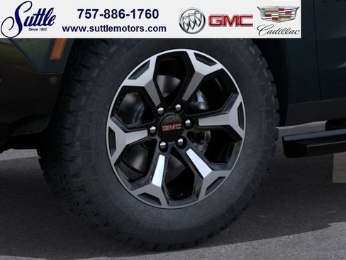New 2026 GMC Yukon AT4 w/ AT4 Premium Plus Package AWD/4WD image 9