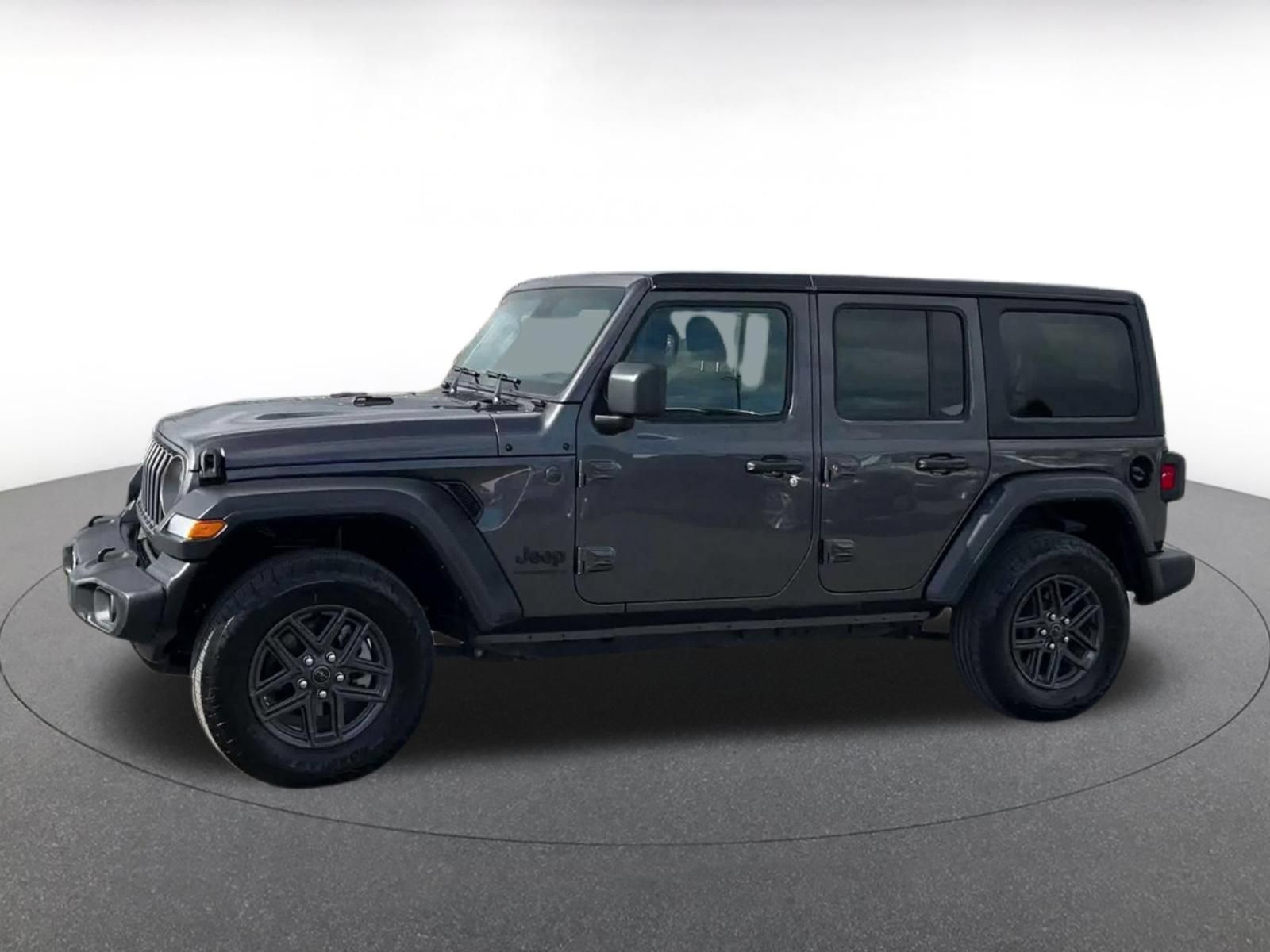 Used 2025 Jeep Wrangler Unlimited Sport AWD/4WD image 7