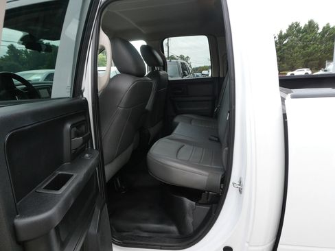 Used 2018 RAM 1500 Tradesman RWD image 26