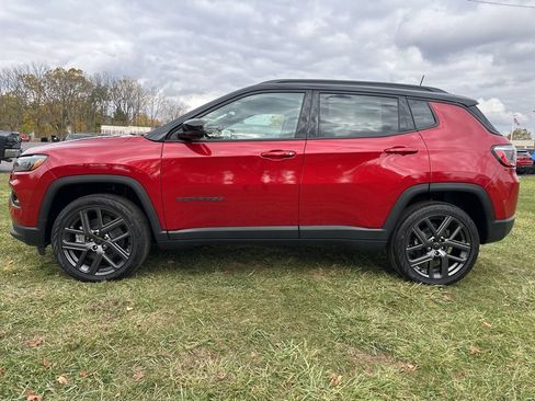 New 2026 Jeep Compass Limited AWD/4WD image 10