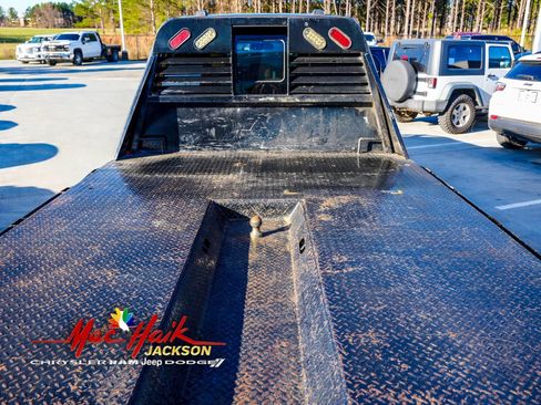 Used 2023 Ford F350 Lariat image 11