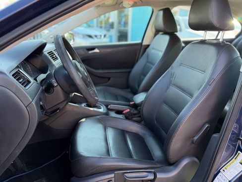 Used 2014 Volkswagen Jetta SE FWD image 10