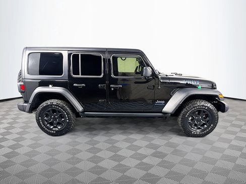 Used 2023 Jeep Wrangler Unlimited w/ 8.4" Radio Group AWD/4WD image 8