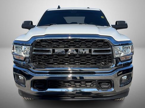 Used 2022 RAM 2500 Tradesman w/ Chrome Appearance Group image 10