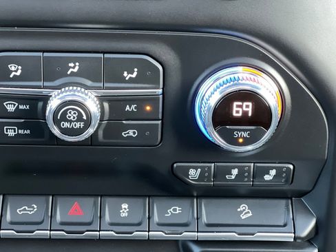 Used 2022 GMC Sierra 2500 Denali w/ Denali Ultimate Package image 28