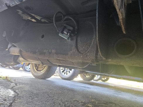 Used 2013 GMC Sierra 2500 SLE w/ Snow Plow Prep Package image 30