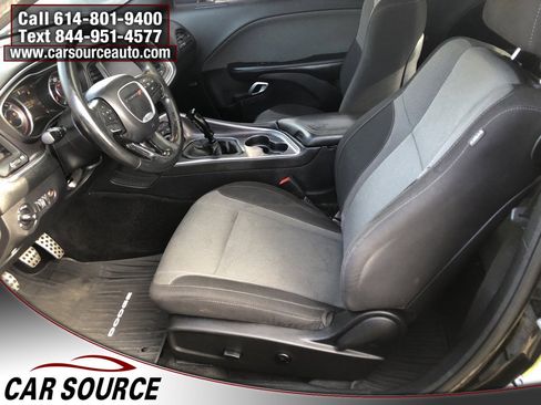 Used 2015 Dodge Challenger R/T w/ Quick Order Package 22B R/T image 13