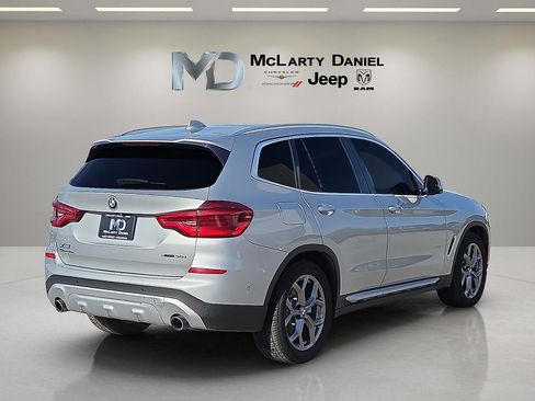 Used 2021 BMW X3 xDrive30i w/ Premium Package image 5