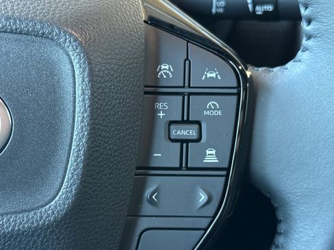 Certified 2025 Toyota bZ4X AWD w/ Weather Package image 29