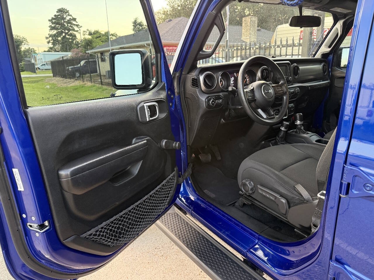 Used 2020 Jeep Wrangler Unlimited Sport AWD/4WD image 9