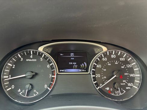 Used 2017 Nissan Pathfinder SV w/ Trailer Tow Package image 17