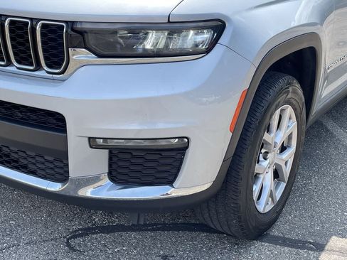 Used 2021 Jeep Grand Cherokee L Limited AWD/4WD image 38