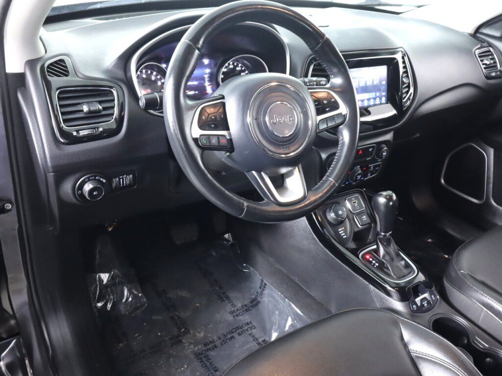 Used 2019 Jeep Compass Latitude AWD/4WD image 9