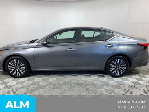 Used 2023 Nissan Altima 2.5 SV image 6