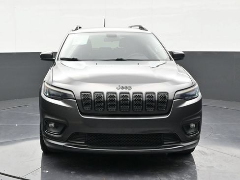 Used 2019 Jeep Cherokee Latitude Plus FWD image 8