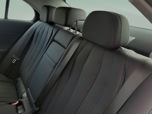 New 2026 Mercedes-Benz E 350 Sedan image 9