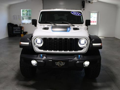 Used 2024 Jeep Wrangler Unlimited Rubicon 4xe AWD/4WD image 52