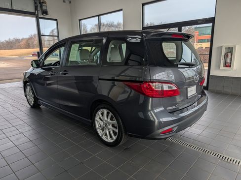 Used 2014 MAZDA MAZDA5 Grand Touring image 4