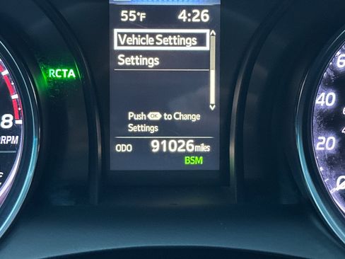 Used 2019 Toyota Camry LE image 21