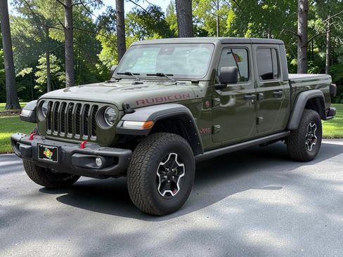 Used 2021 Jeep Gladiator Rubicon w/ Dual Top Group AWD/4WD image 3