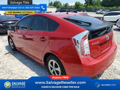 Used 2015 Toyota Prius Two FWD image 3