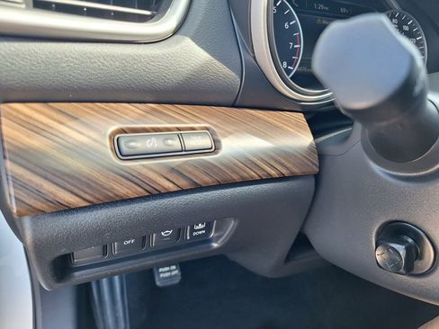 Used 2016 Nissan Maxima Platinum image 24