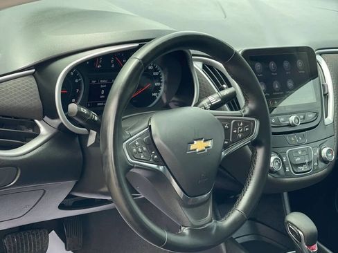 Used 2023 Chevrolet Malibu RS FWD image 8