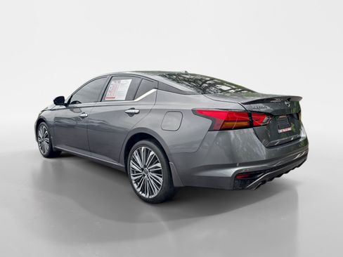 Certified 2025 Nissan Altima 2.5 SL AWD/4WD image 3