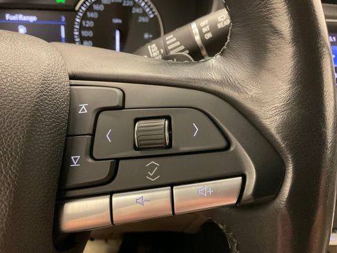 Used 2020 Cadillac XT4 Luxury AWD/4WD image 20