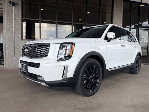 Used 2020 Kia Telluride SX w/ SX Prestige Package image 34