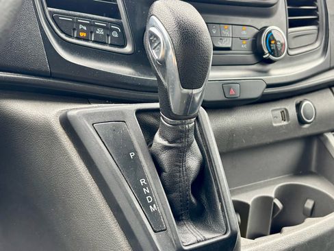 Used 2020 Ford Transit 250 Medium Roof w/ Load Area Protection Package image 19