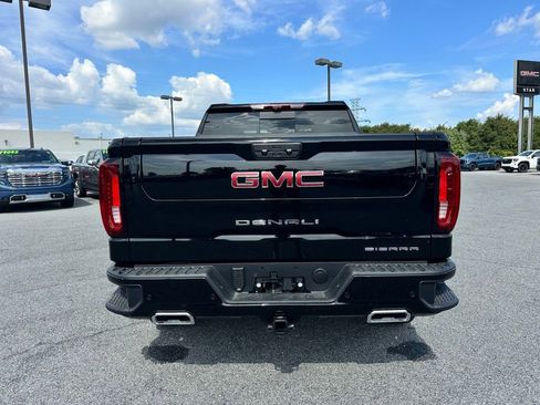 New 2026 GMC Sierra 1500 Denali w/ Denali Reserve Package AWD/4WD image 9