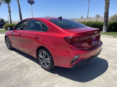 Used 2024 Kia Forte LXS FWD image 6