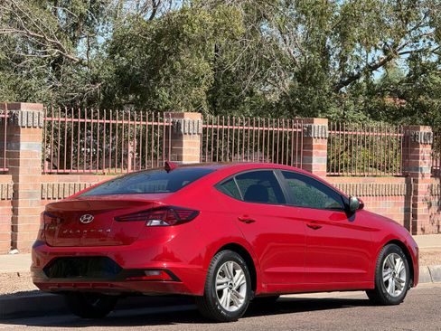 Used 2020 Hyundai Elantra SEL FWD image 10