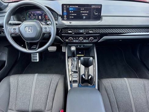 Certified 2025 Honda Accord Sport image 15